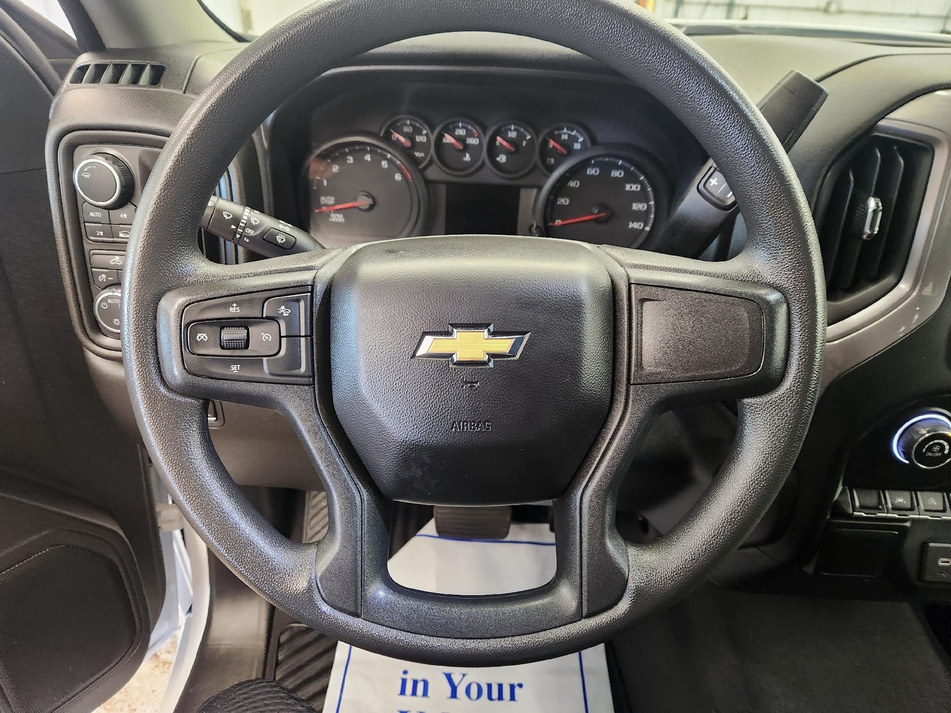 2022 Chevrolet Silverado 1500 Custom