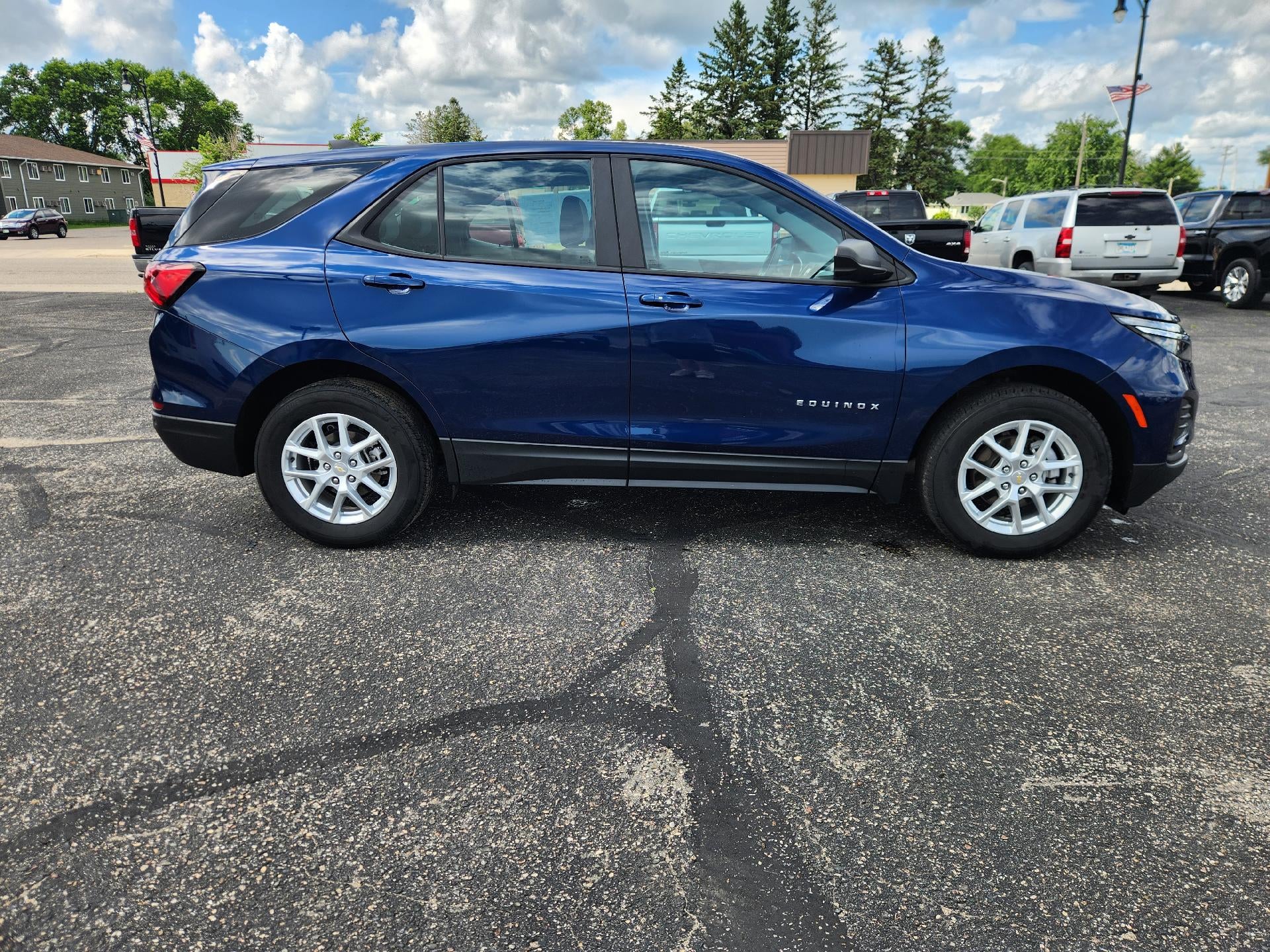 2022 Chevrolet Equinox LS