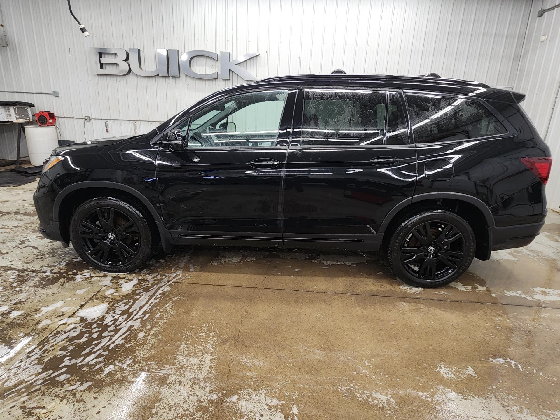 2021 Honda Pilot Black Edition
