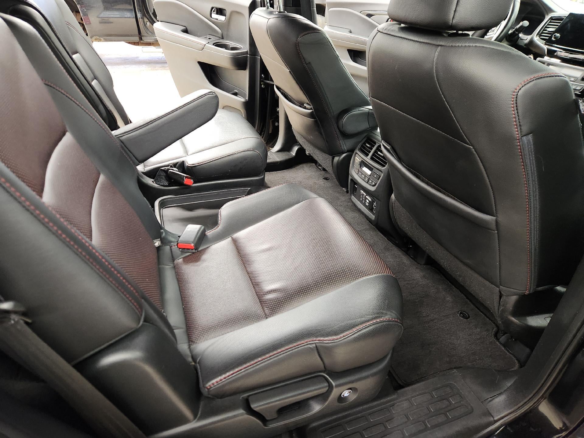 2021 Honda Pilot Black Edition